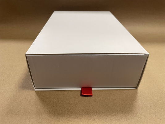 Menghemat ruang Kotak Kardus Eco Friendly Packaging Kotak putih